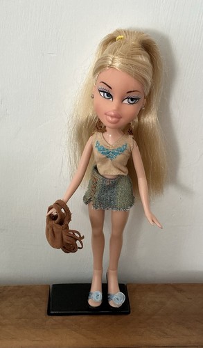 Bratz doll sleepover - doll,