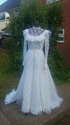 Vintage white lace wedding - white,