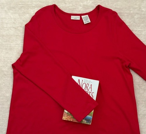 White stag woman - long, sleeve