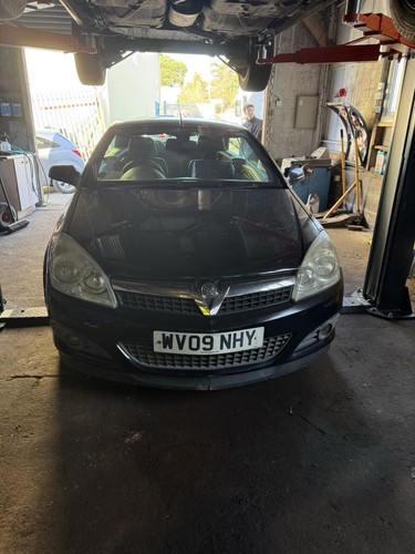 Astra twin top - breaking, all