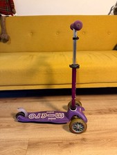 Mini Micro Deluxe Scooter