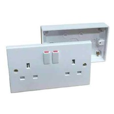 13A Wall Socket Switched 2