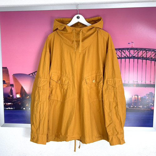 Pretty green white - pretty,