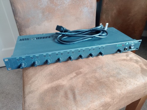 Australian monitor tx8000 - australian,