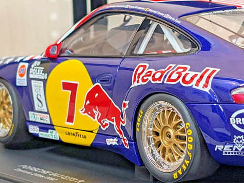 Autoart porsche 911 gt3r - autoart,