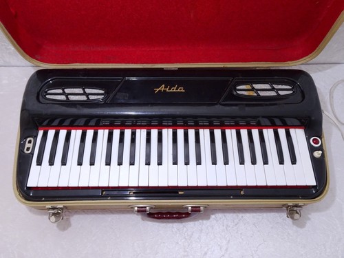 Aida harmophon reed organ - harmophon,