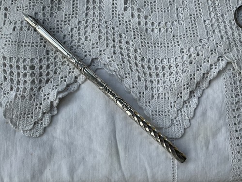 Antique chinese wang - antique, hing