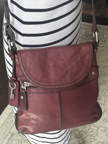 Fossil 75082 burgundy red - fossil,