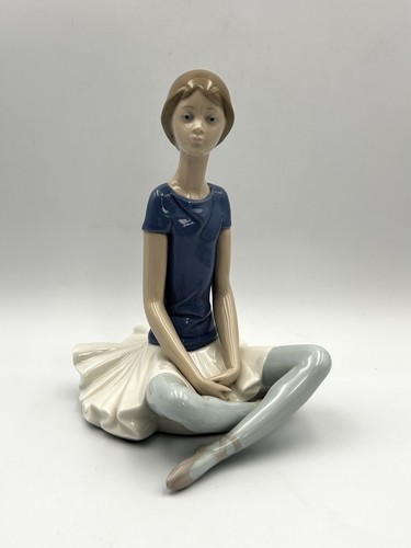 Lladro beth sitting - lladro,
