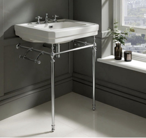 Victrion ornate stand - ornate,