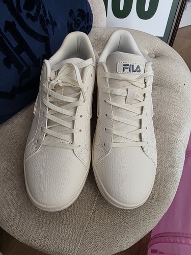 Bnwot size fila trainers - bnwot,