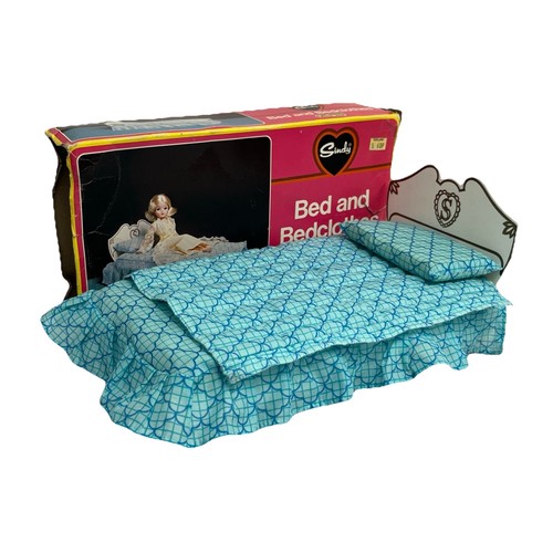 Vintage 1970s sindy - sindy, bed