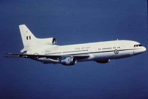 Raf lockheed tristar kc1 - tristar,