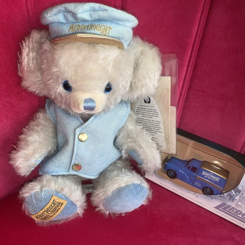 Merrythought cheeky bear - bear, 🐻