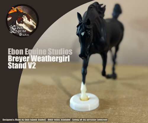 Weathergirl stand scale v2 - weathergirl, 1:9