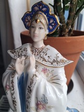 Coalport Figurine "PRINCESS