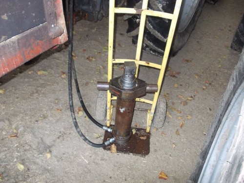 Hydraulic ram single acting - ram, acting,