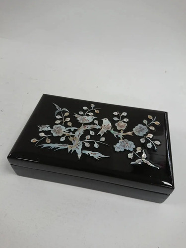 Vintage black lacquer - vintage,