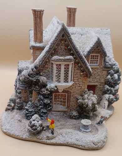 Lilliput lane christmas party - lilliput,