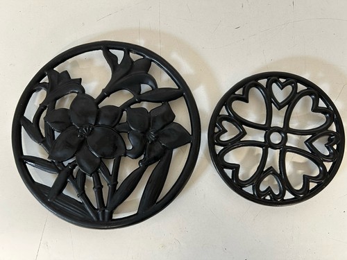 Pair ornate cast iron black - pair,