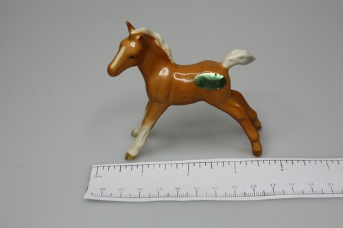 Vintage beswick stretched - stretched, foal