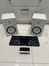 Dj Setup Turntables Speakers