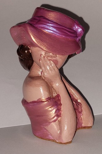 Woman bust figurine 1940 - woman,