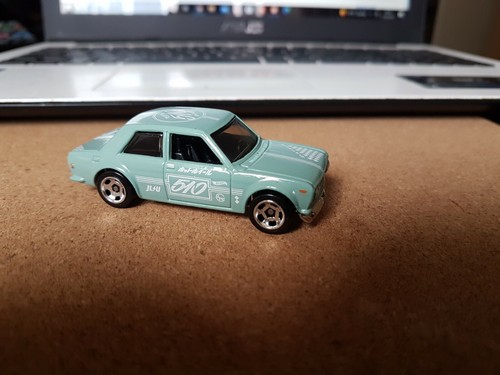 Hot wheels datsun bluebird - ,