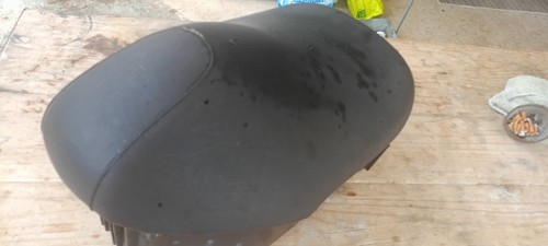 Sell original under seat - i,