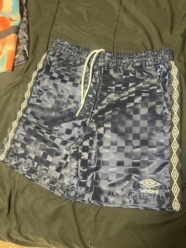 Umbro blue shorts size - blue,