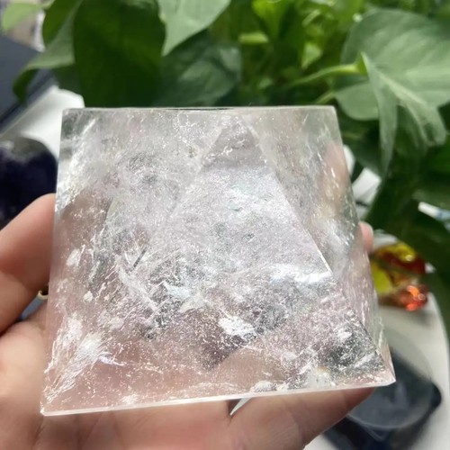 Clear quartz crystal pyramid - clear,