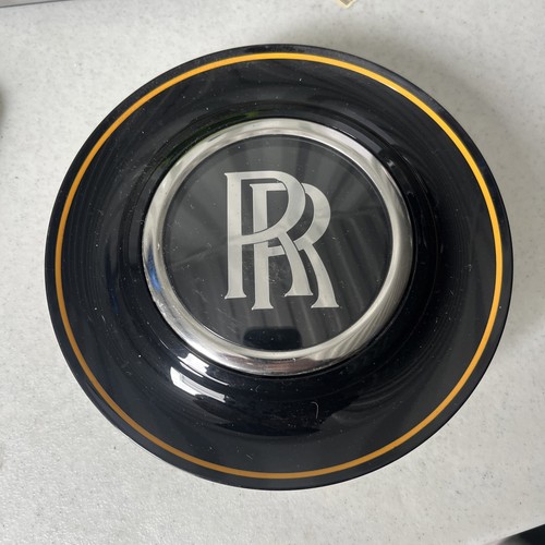 Alloy wheel centre cap - alloy,