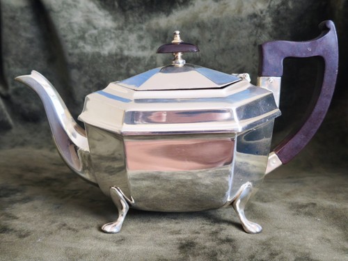 Early art deco teapot - teapot, silver