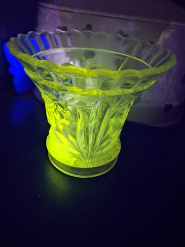 Vintage pressed glass uranium - vintage,