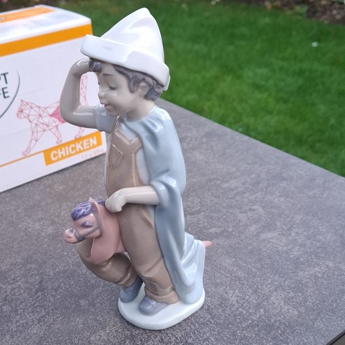 Lladro figurine nao boy on - lladro,