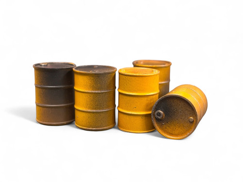 Model railway oil - oil, drums