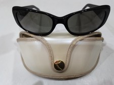 1990's VINTAGE RAY-BAN B&L