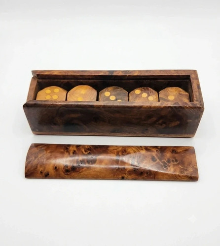 Vintage handcrafted thuya - vintage,