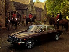 Jaguar XJ12 XJ6 XJ XJS XJ40 Sovereign Brochure Poster Print Art A3 Size!!!!!!