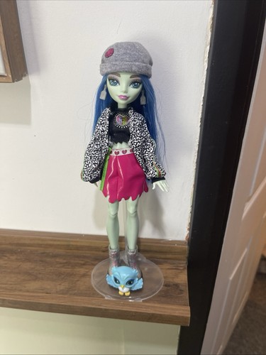 Monster high ghoulia - monster, with