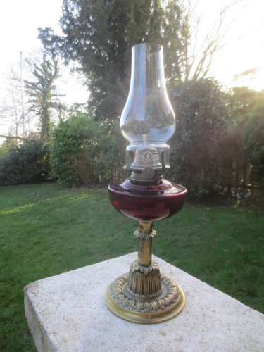Antique english make oil lamp - oil,