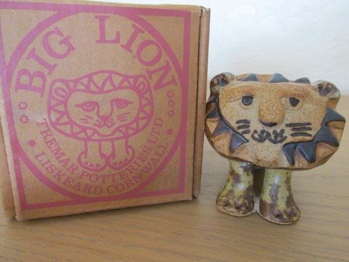 Vintage tremar pottery lion - tremar,