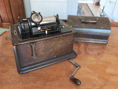 Thomas edison phonograph - edison,