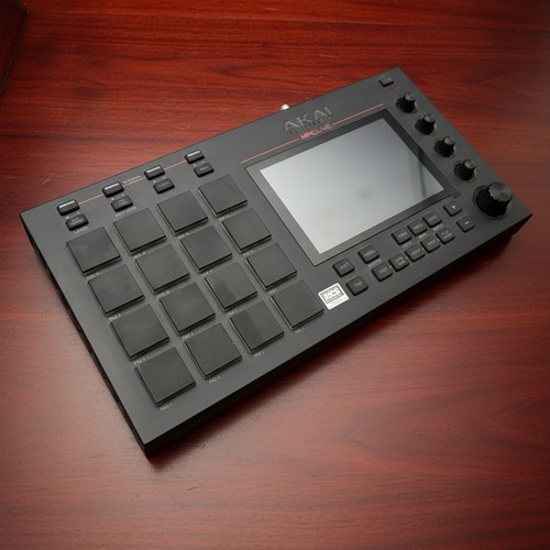 Akai professional mpc - akai,