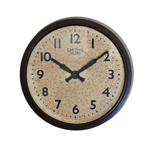 Large smiths sectric wall - large,