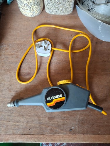 Hobbyist engraving tool - engraving,