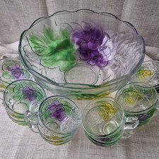 Decorative Twelve Glasses