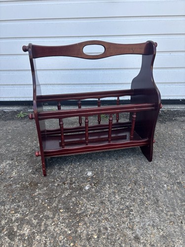 Vintage wooden magazine rack - wooden,