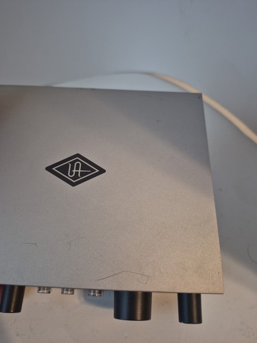 Universal audio volt usb - volt,