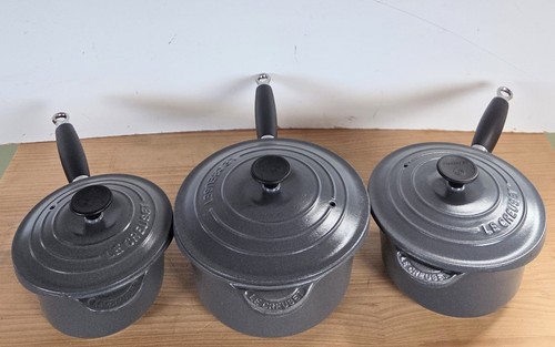 Creuset grey cast iron - le,